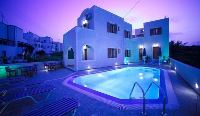 Kelenis Apartments カルテラドス エクステリア 写真